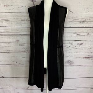 Peter Nygard black oversized vest  size medium